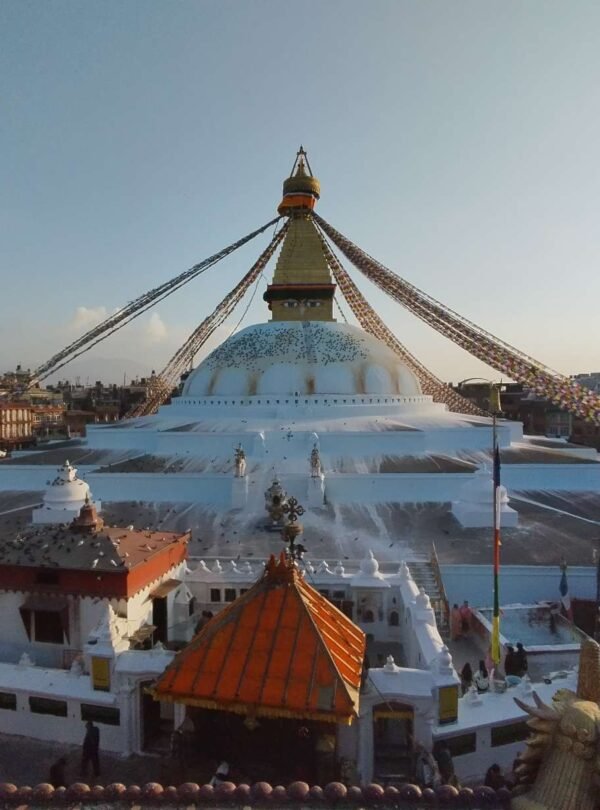 HImalayanwalkers/kathmandu-chitwan-pokhara-lumbini-tour/boudhanath