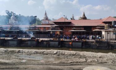 himalayanwalkers-Pashupati-world-heritage-kathmandu-fullday-tour