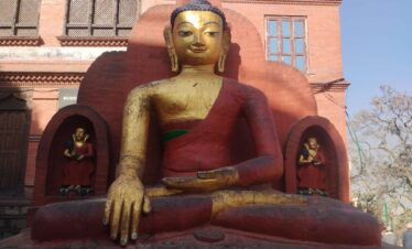 himalayan-walker-Monkey temple for chandragiri tour