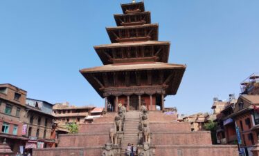himalayan-walker-Nyatpole for patan bhaktapur tour