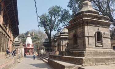 himalayan-walkers-Pashupati for seven wonders1