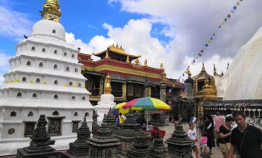 himalayan-walkers-Swayambhu for kathmandu day tour
