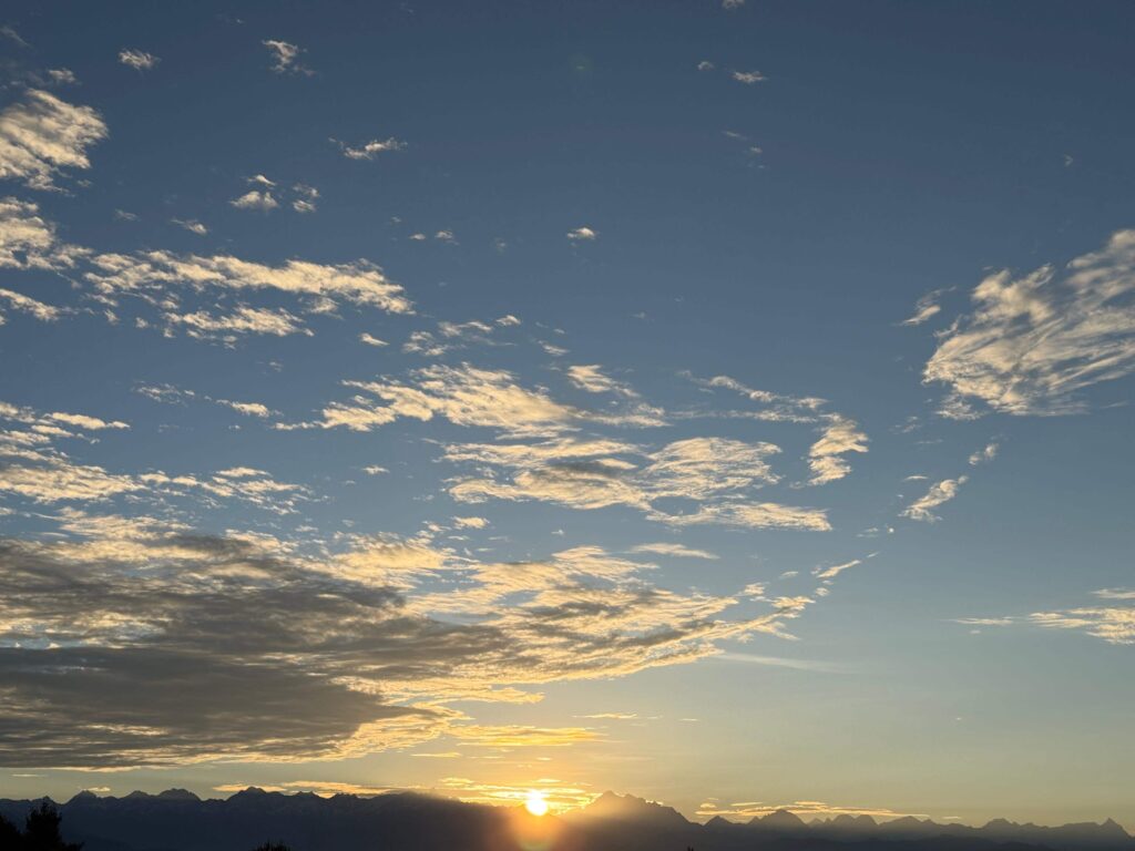 Himalayanwalker/Nagarkot Sunrise/Hiking